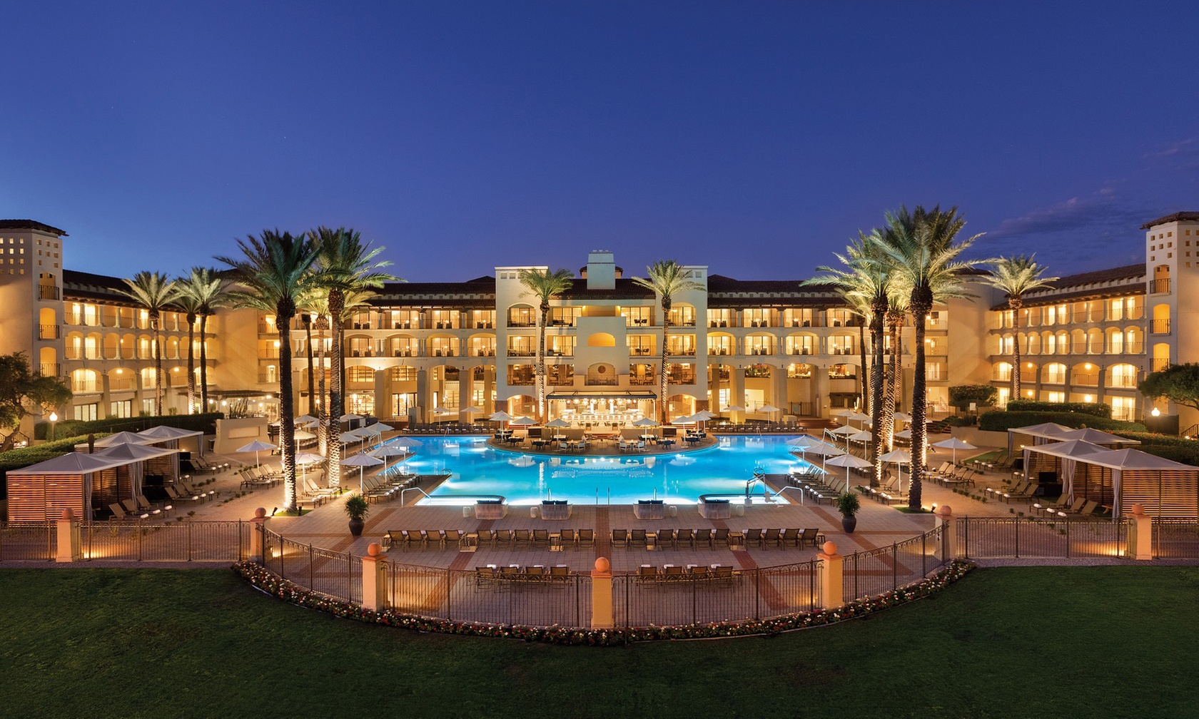 Member Pricing: 5-Star Hotel Stay w/ Waived Daily Resort Fee