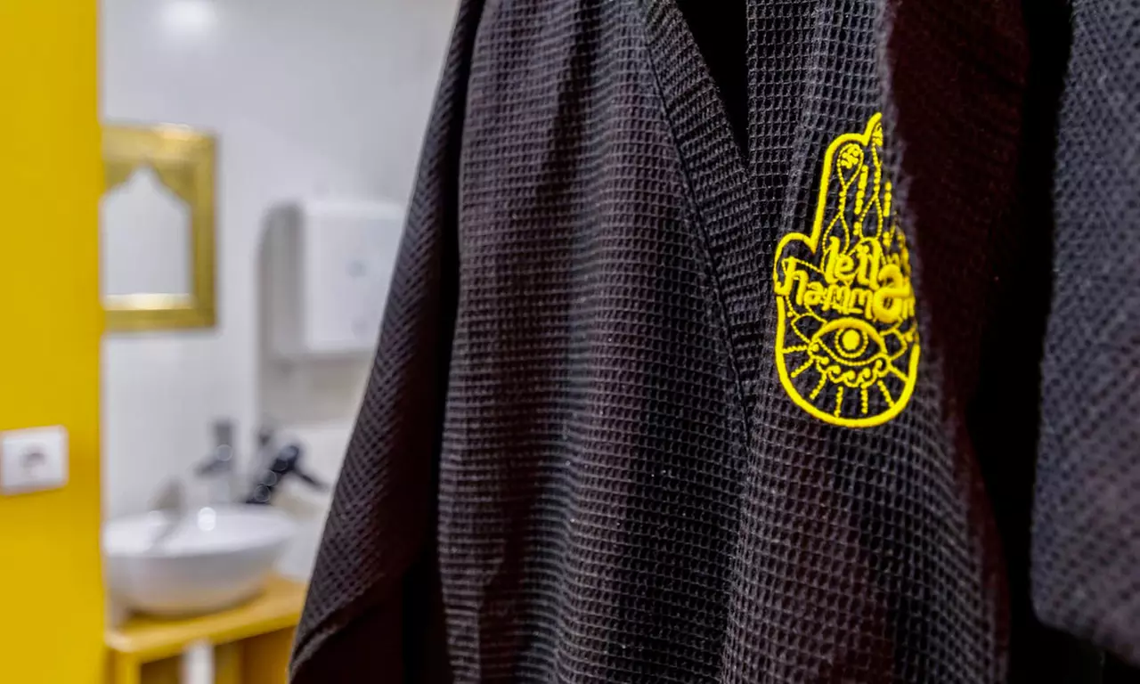 Radiofrecuencia facial con opción a electrolifting en Leila Hammam