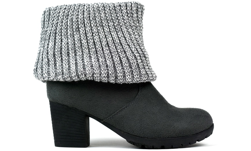 Image 9: Women's Wedge Heel Ankle Boots