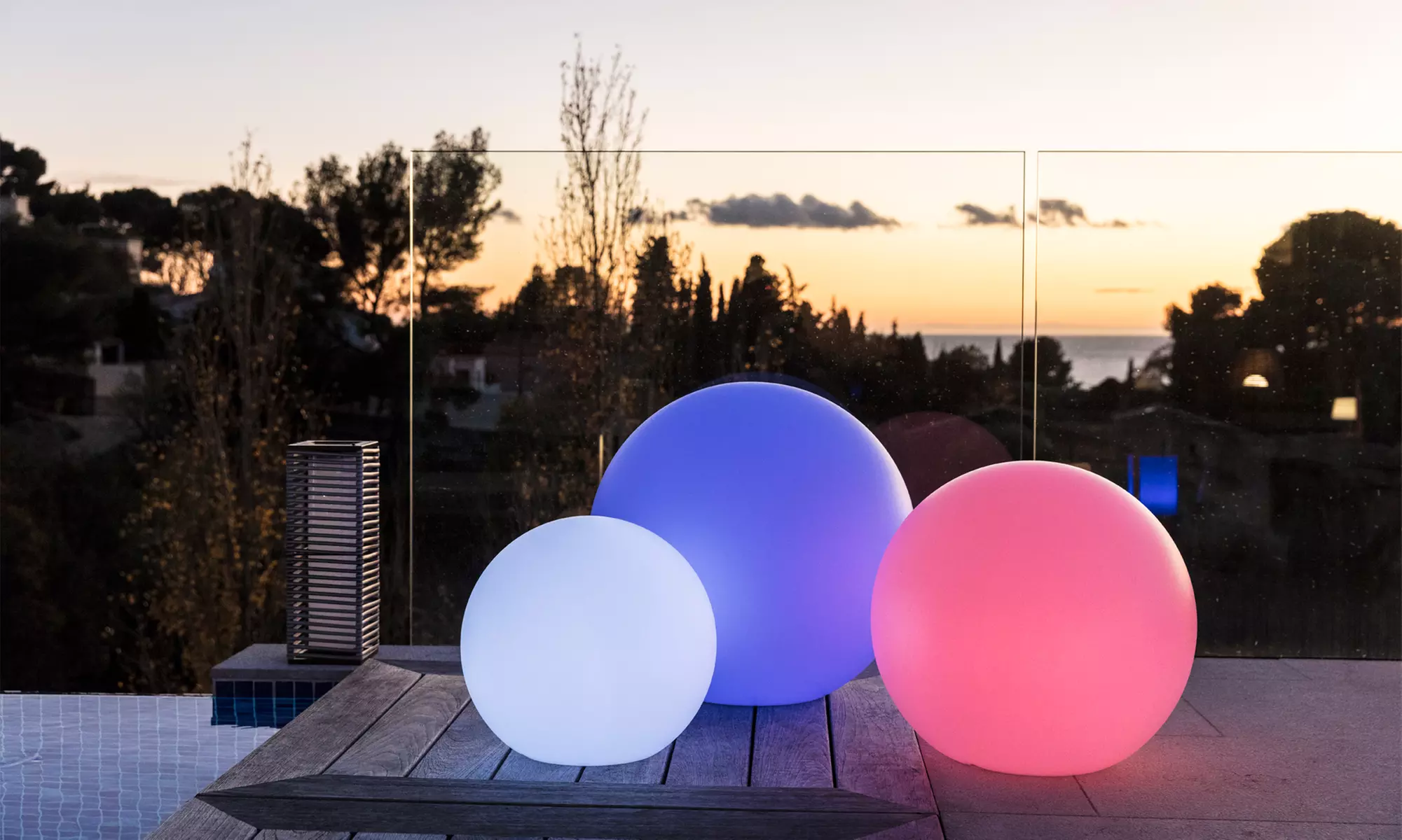 Boule ou cube lumineux sans fil LED multicolore Lumisky