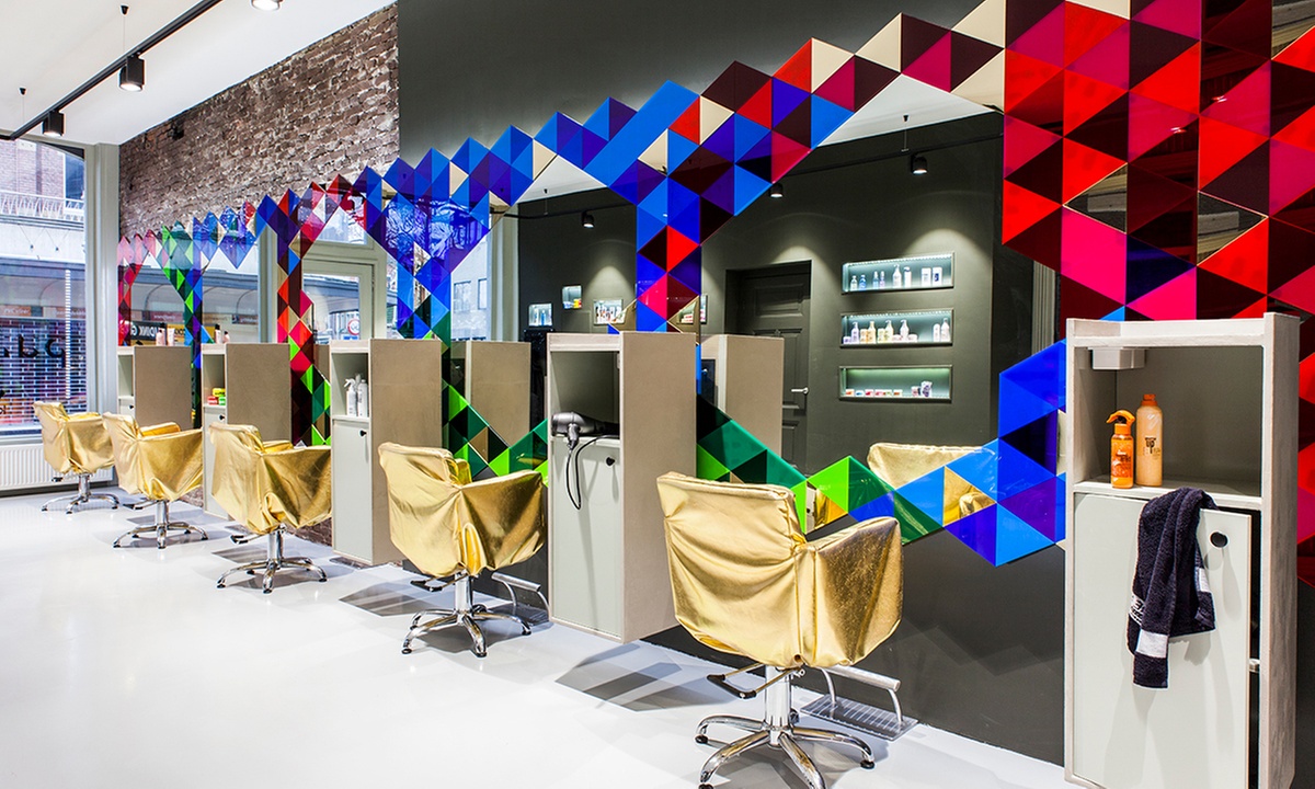 Kappersbehandeling in Zaandam