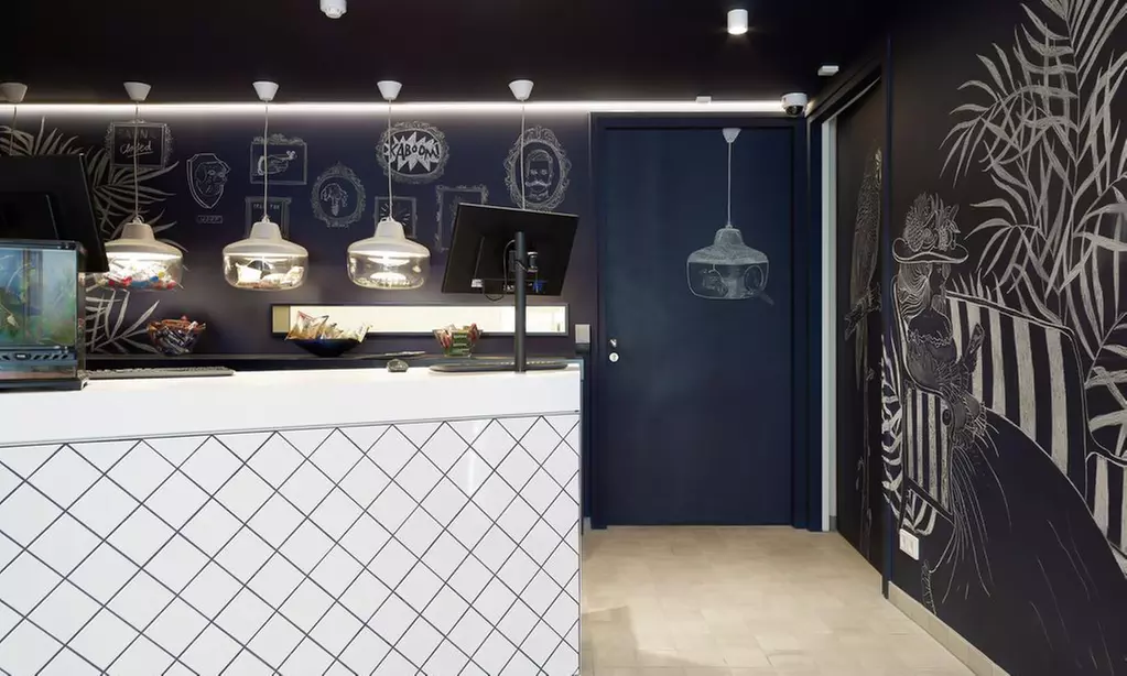 Maastricht: Doppel- oder Vierbettzimmer mit Frühstück