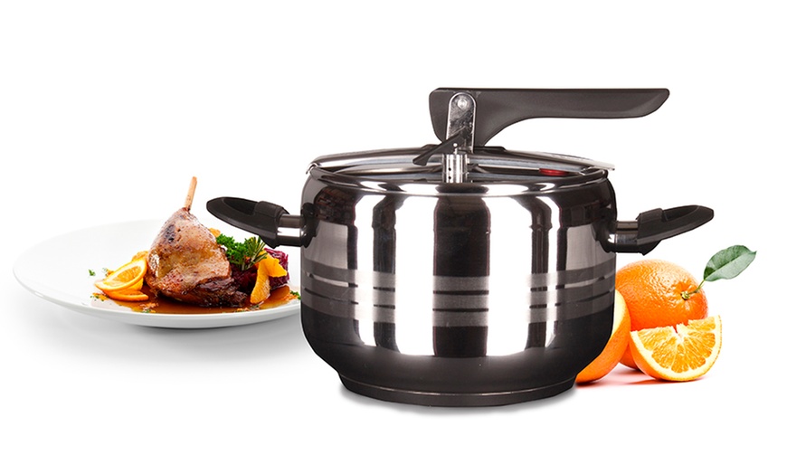 Image 5: Swiss Home Pressure Cookers