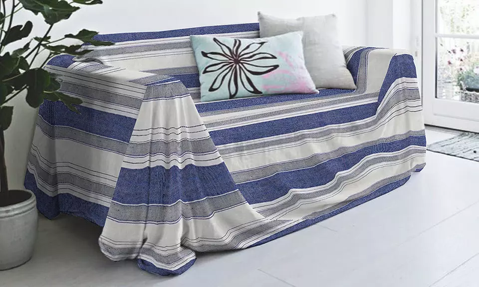 Sofabezug und Tagesdecke aus natürlicher recycelter Baumwolle