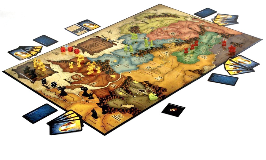 Image 2: Risk Lord of the Rings Edition