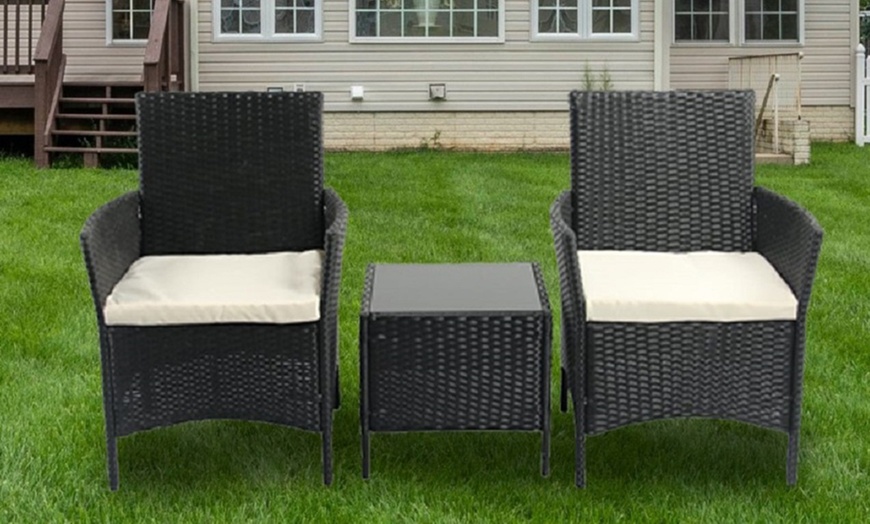 Image 7: Three-Piece Rattan-Effect Furniture Set