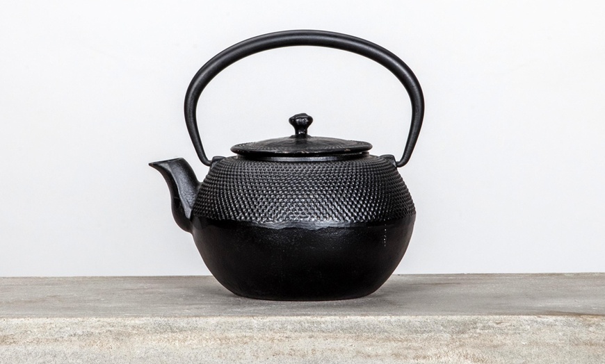 Image 12: Japanese Teapot