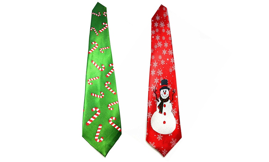 Image 7: Christmas Ties