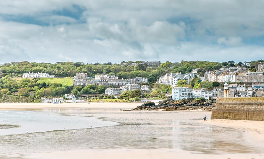 Image 17: Cornwall: Double or Twin Room with Breakfast