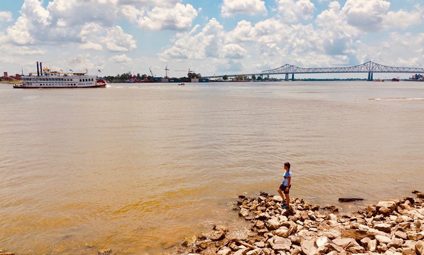 Image 4: Experience the Haunted French Quarter with a Walking Tour