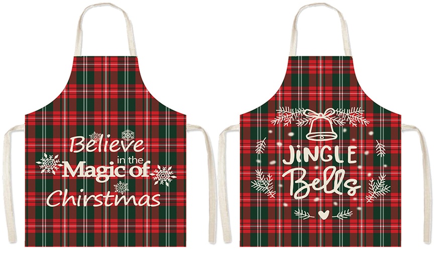 Image 5: Up to Three Christmas Dinner Festive Cooking Aprons