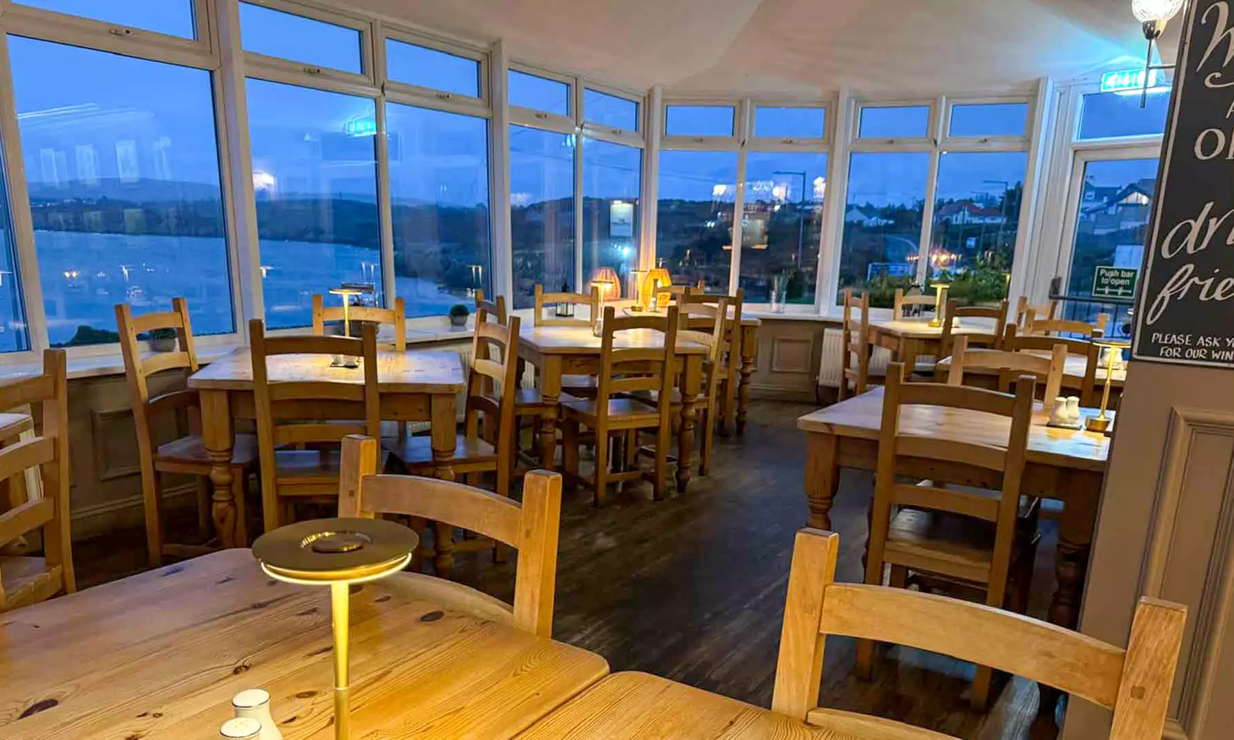 Isle of Anglesey: Double Room with Breakfast, Dinner & Welcome Drink