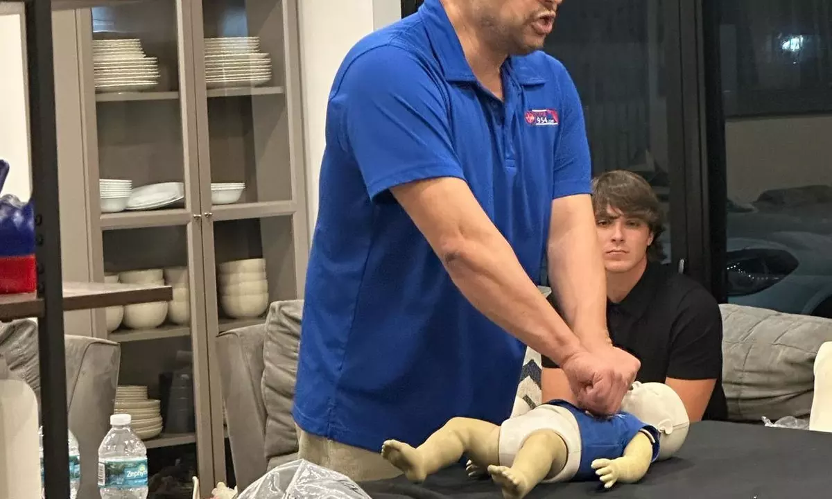 Learn Adult & Pediatric CPR/AED/Basic Life Support with a 2-Year Card