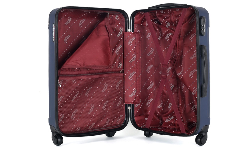 Image 31: Set of Three Suitcases