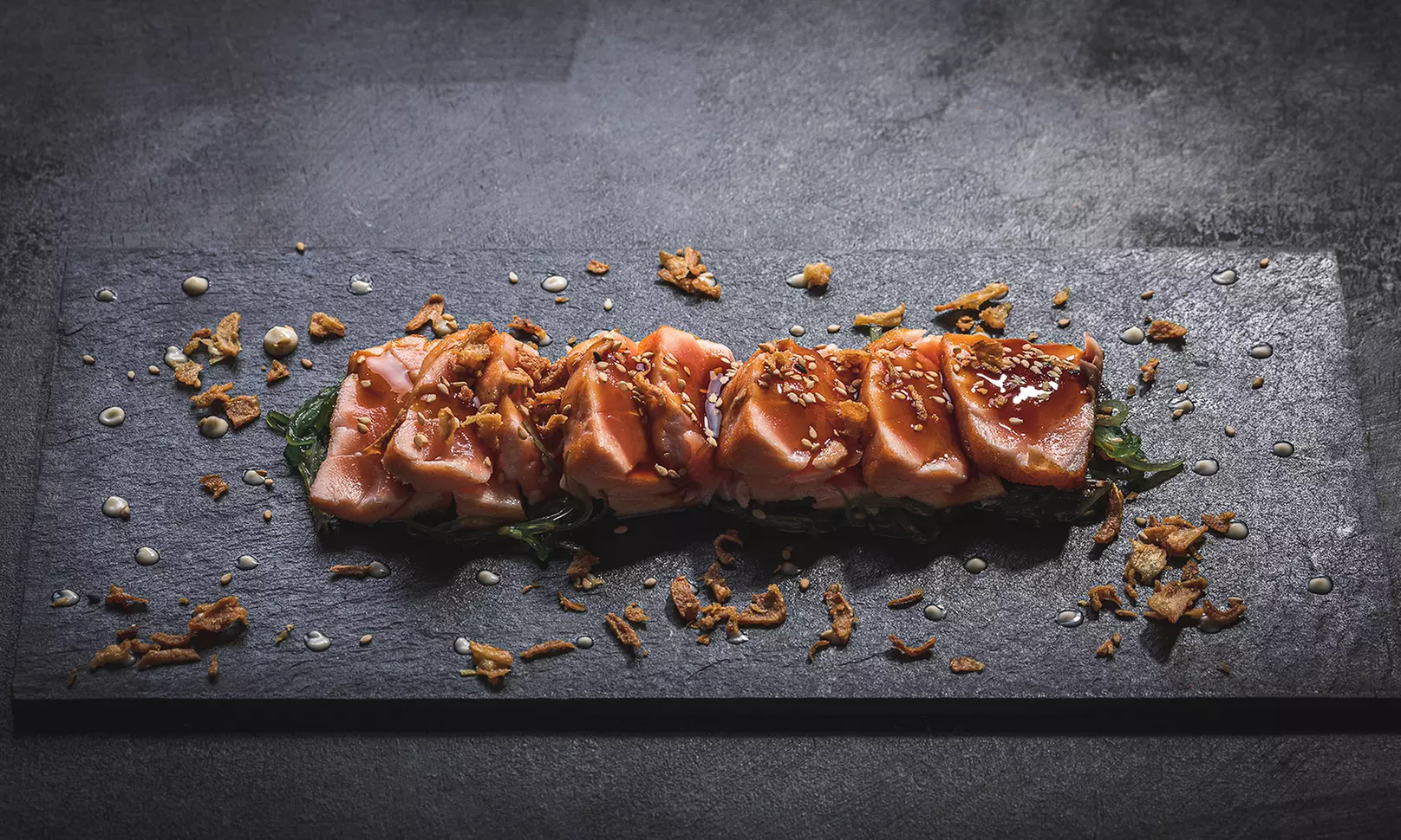 Menú fusión para 2 personas con entrante, principal, postre y bebida