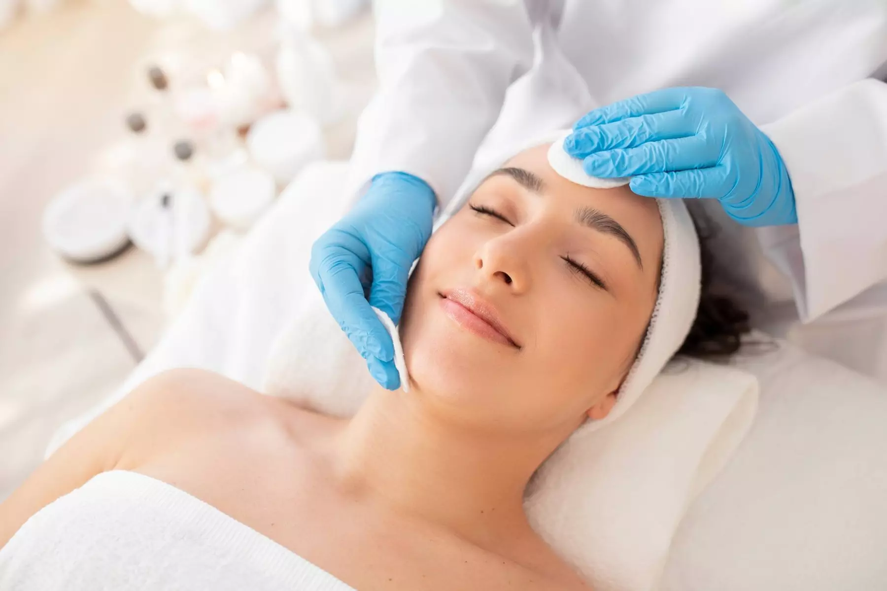 Nourish & Pamper: Facial with Eye Treatment Or Massage
