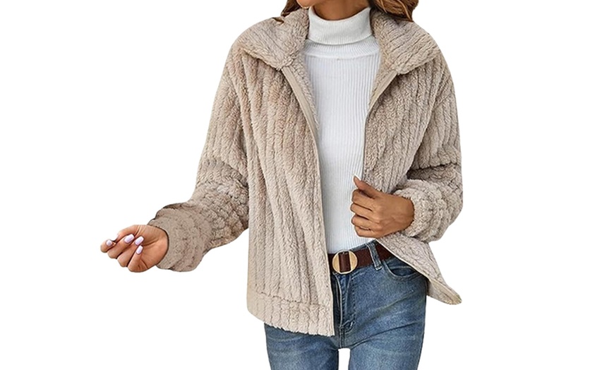 Image 8: Women's Cropped Jacket Coat