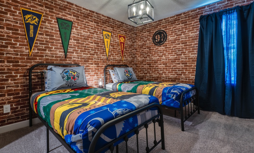 Image 6: Resort Retreat in Orlando’s Vacation Corridor with Private Pools