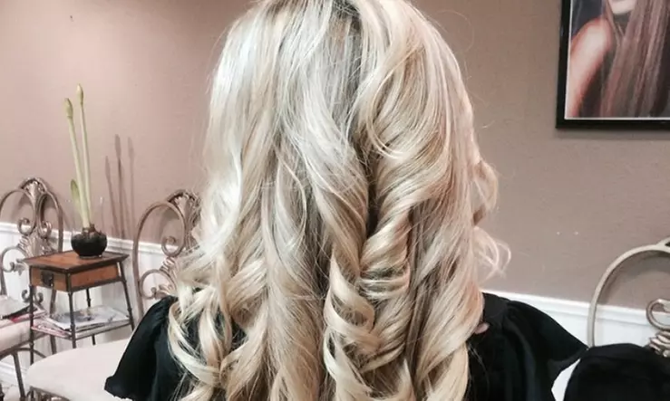 Transform Your Look with a Women's Haircut and Color