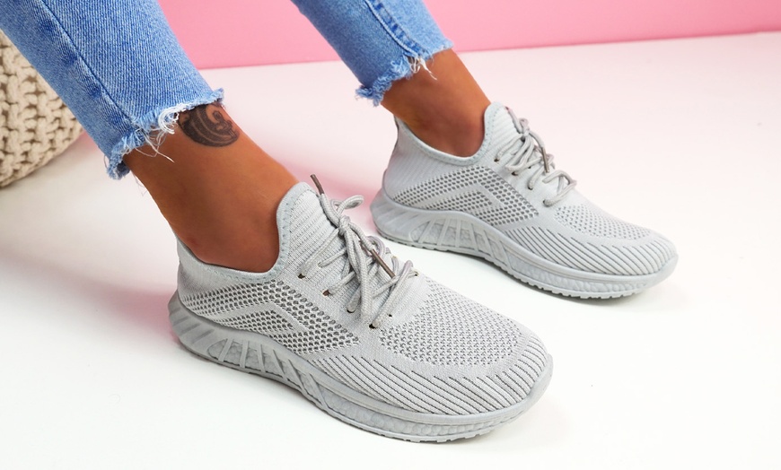 Image 6: Women's Knit Lace-Up Trainers