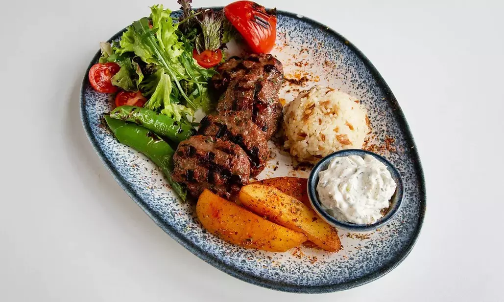 Türkisches 4-Gänge-Menü nach Wahl