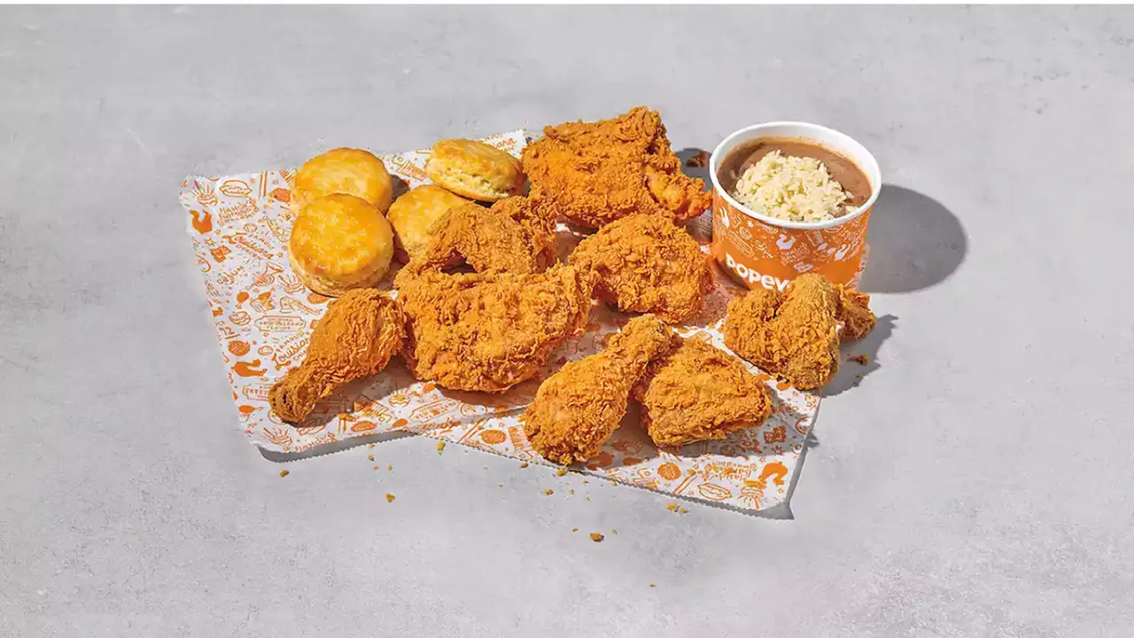 $6 for $10 Toward Fried Chicken, Biscuits, and Drinks for Dine-in and Takeout at Popeyes - Primary Image