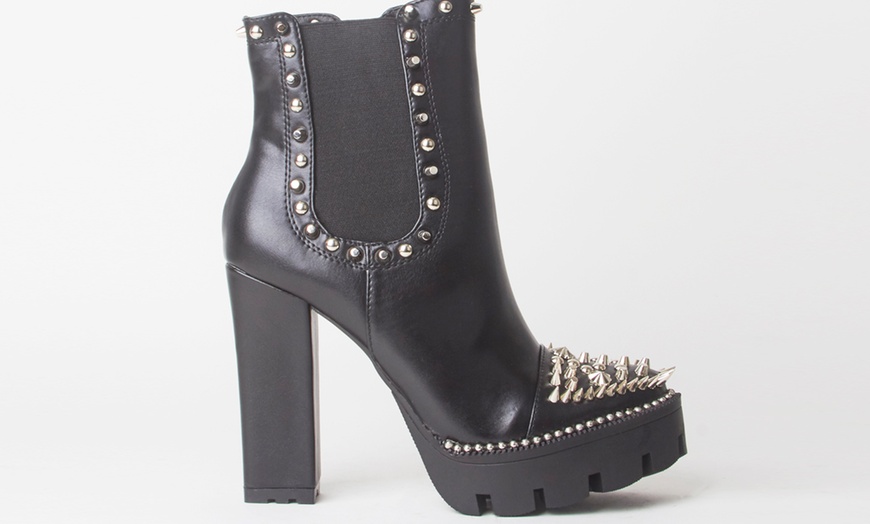 Image 3: Women's Chelsea Ankle Boots