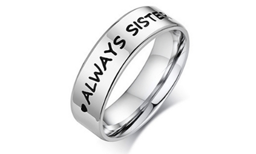 Image 5: Family and Friends Ring