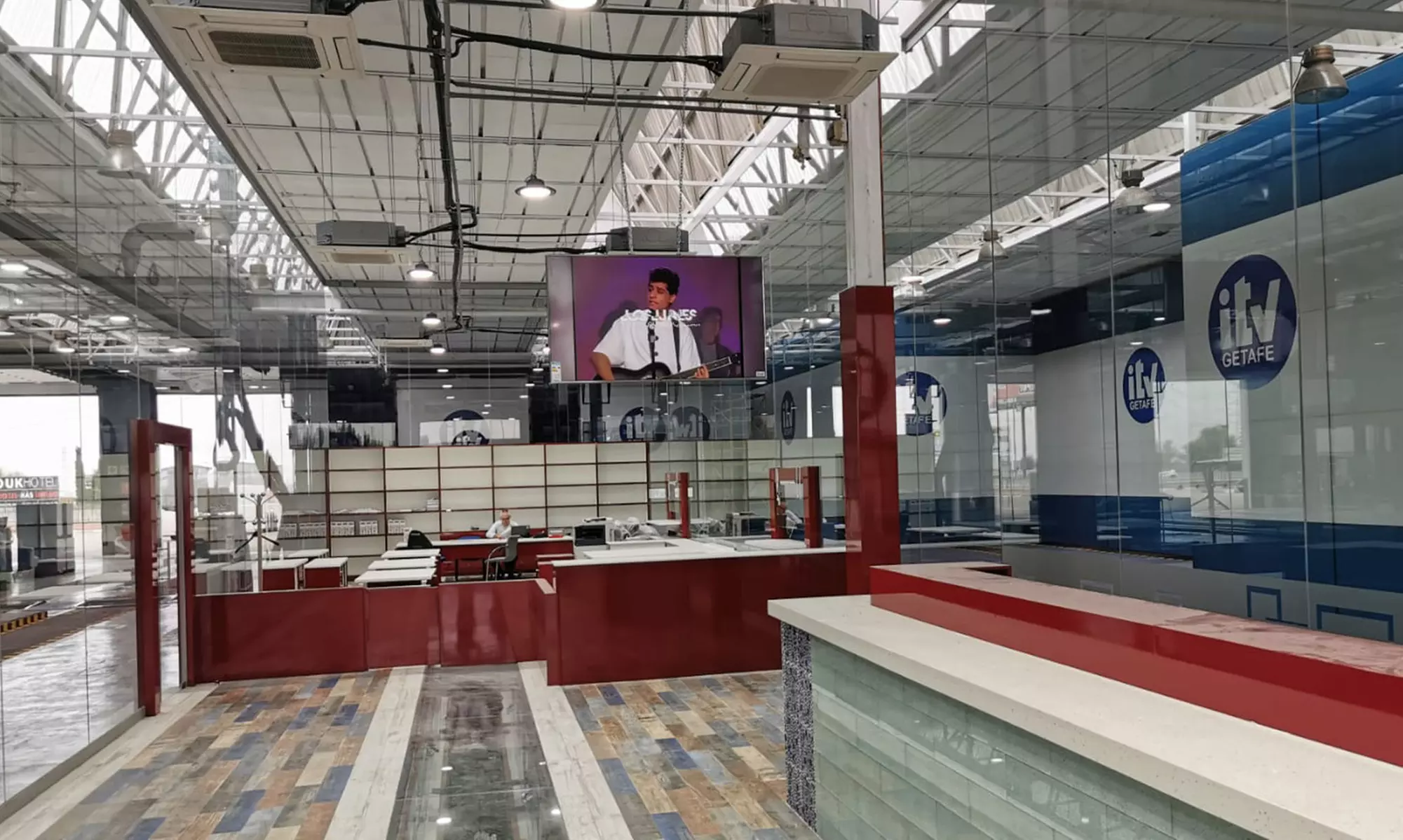 ITV Con Tasas Incluidas para Vehículos y Motos en EuroITVs Getafe