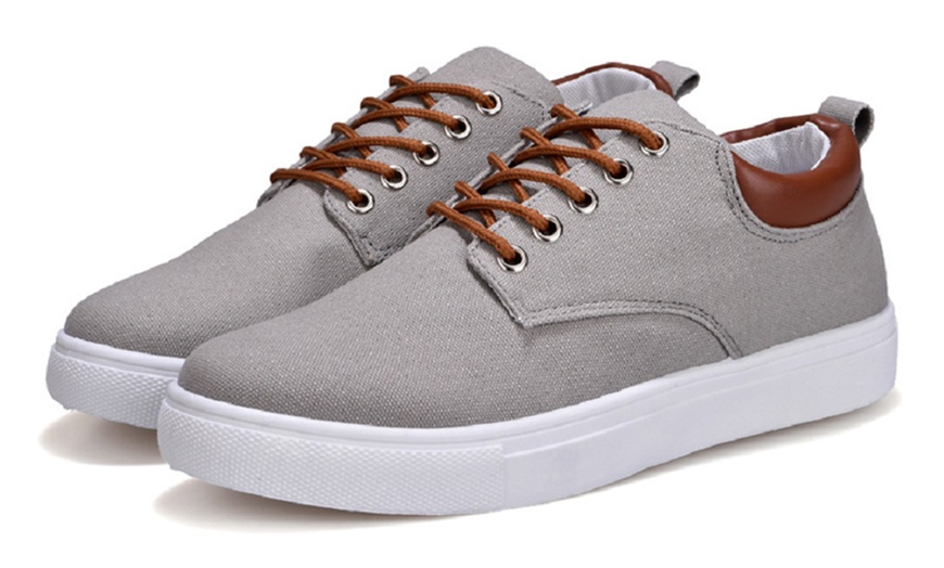 Image 7: Men's Casual Canvas Shoes