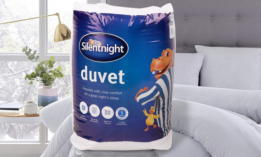 Image 1: Silentnight Essentials 10.5 Tog King Duvet