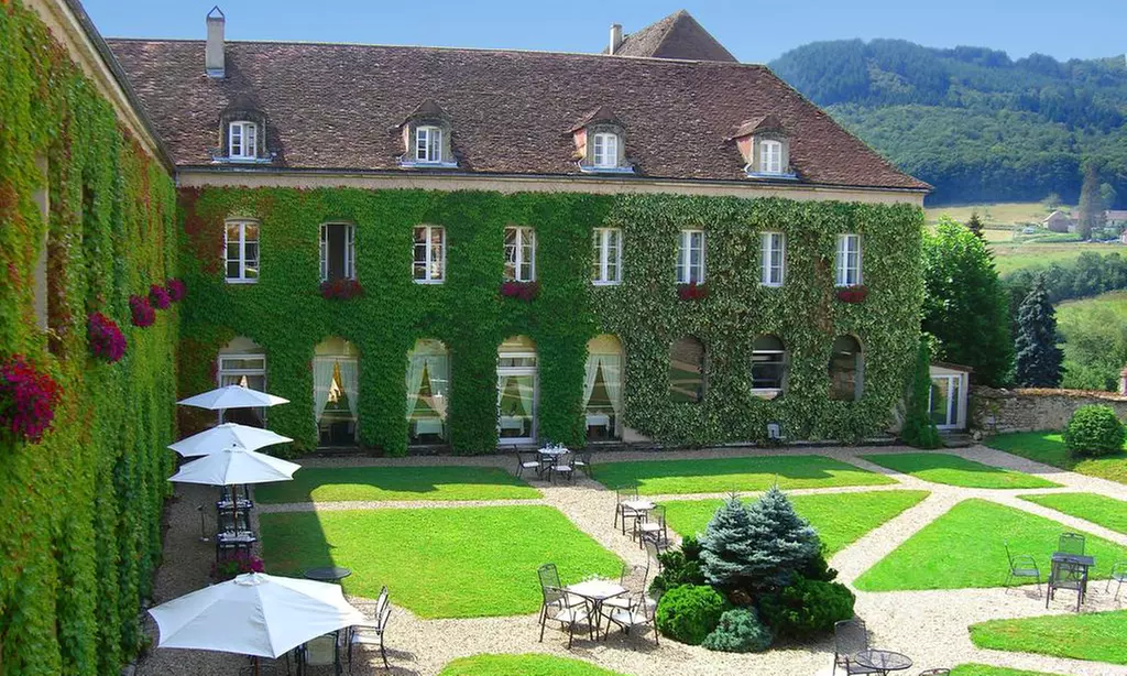 Bourgogne : 1 nuit avec petit-déjeuner option dîner plateau repas pour 2 à l'hôtel Les Ursulines (Les Collectionneurs) - Primary Image