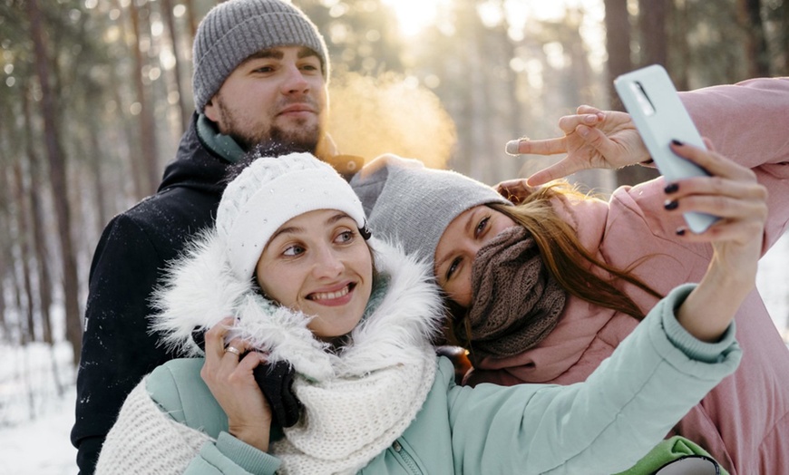 Image 6: 2 Std. Weihnachtsschatzsuche in einer Stadt nach Wahl für 2-6 Personen