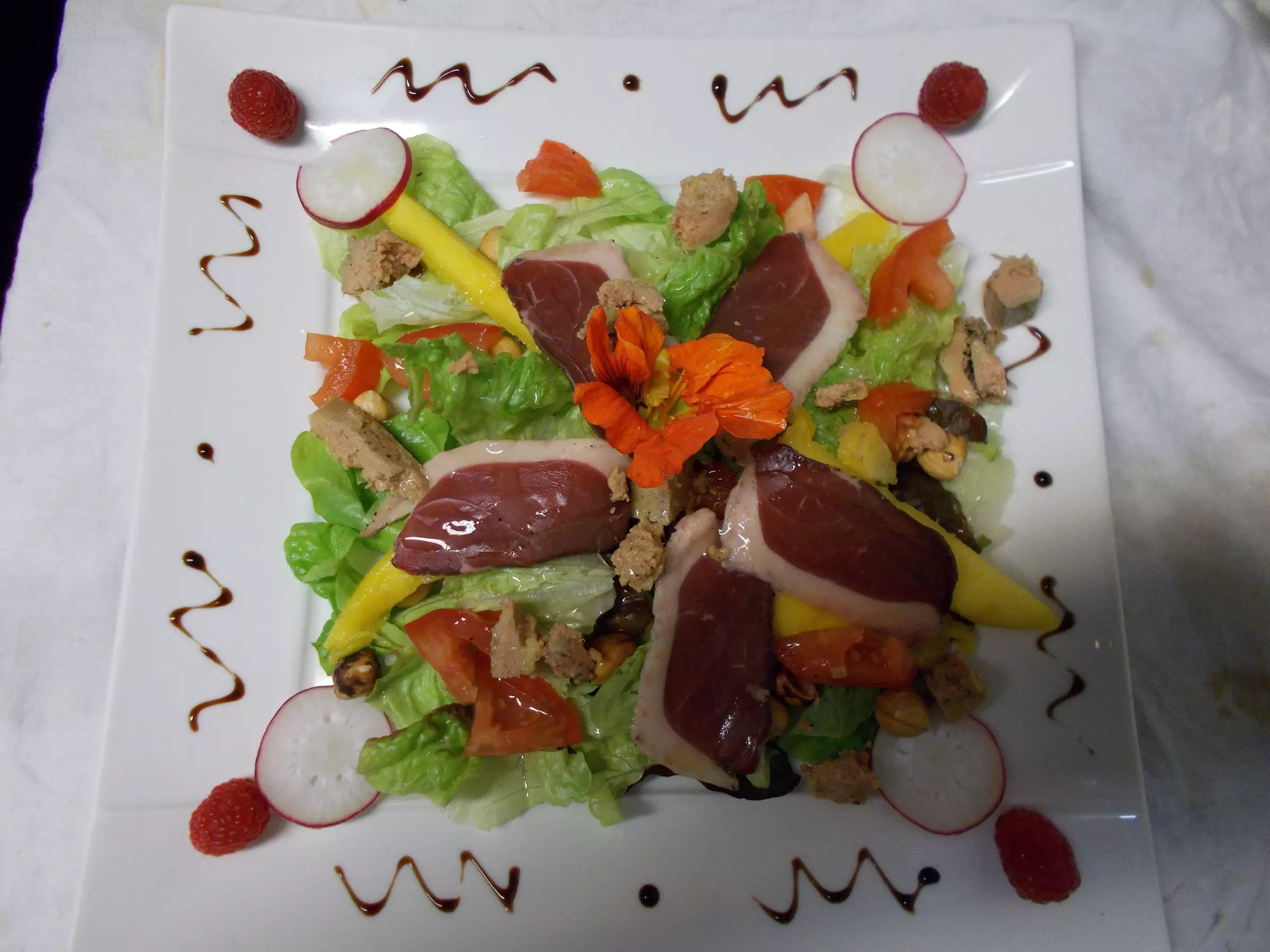 Eveil des papilles avec vue pittoresque sur le Rhône