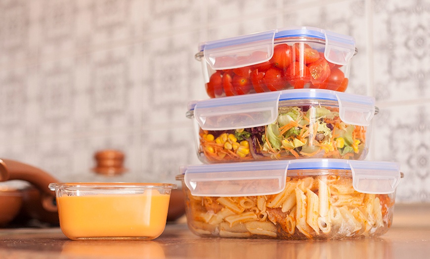 Image 11: Set 4 recipientes de vidrio
