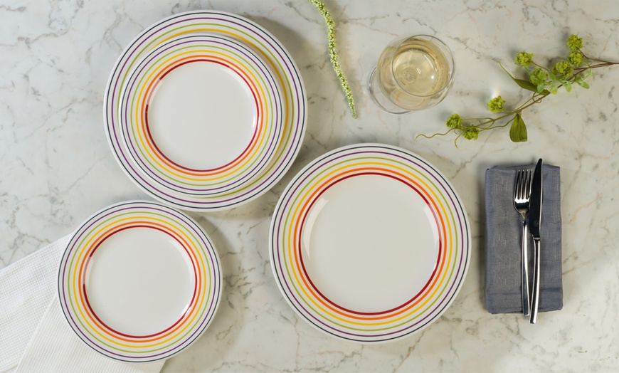 Image 3: Multi-Coloured Striped Plates