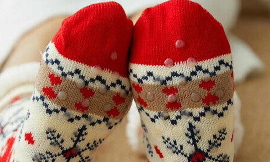 Image 11: Warm Winter Lined Christmas Slipper Socks