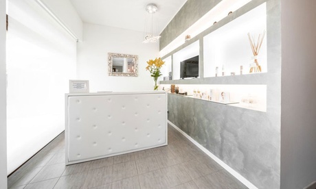 10 sedute dimagranti con lipolaser e pressoterapia al centro Vanity Concept (sconto 89%)