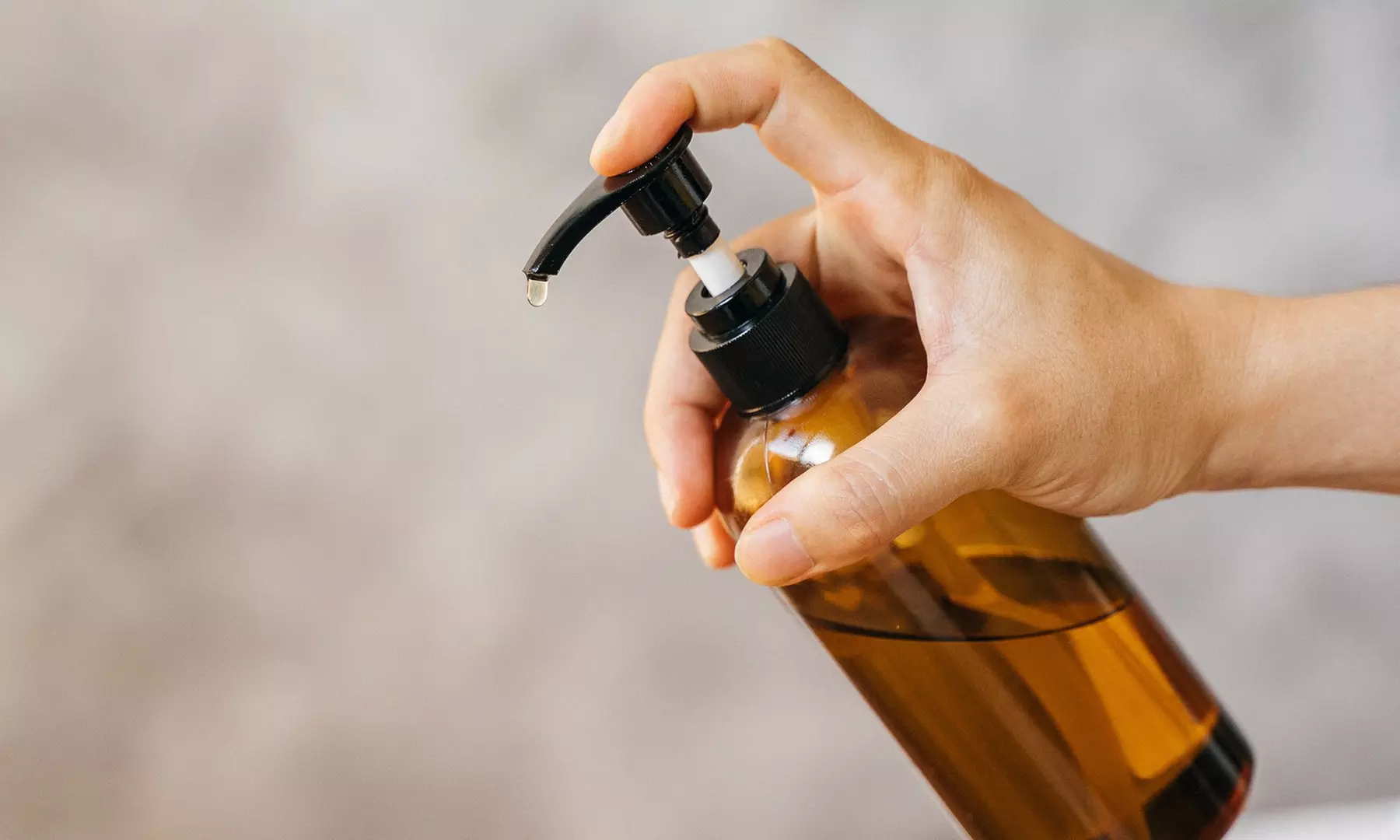 Masaje relajante y descontracturante con CBD en The Look Madrid