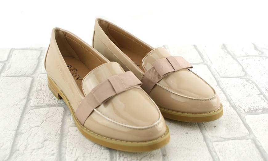 Image 8: Women's Loafer Moccasin Shoes