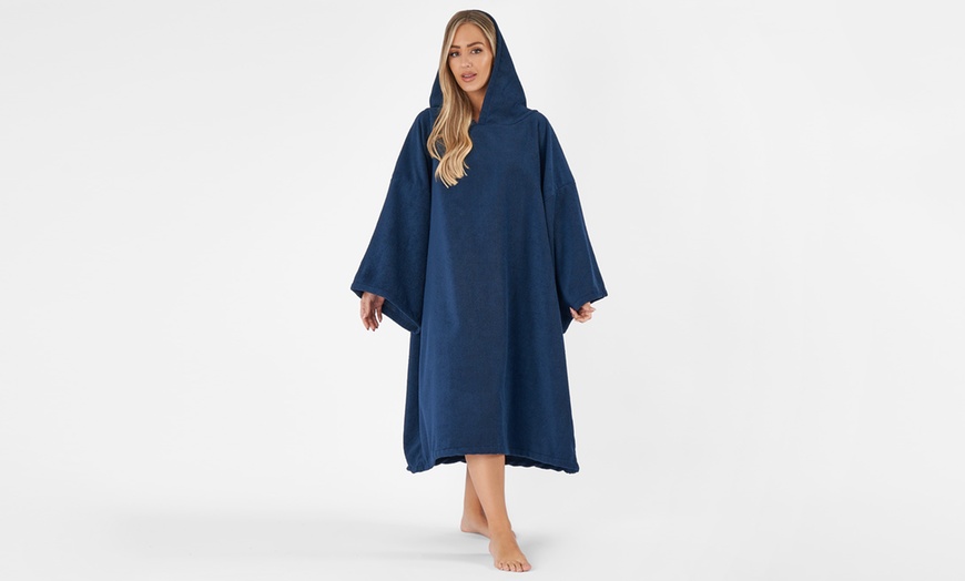 Image 20: Adult Oversized Poncho Towel