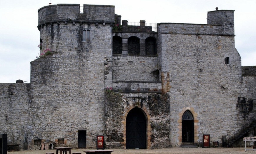 Image 2: King John's Castle Entry