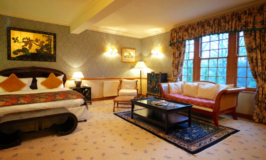 Image 4: Cheshire: 1-Night 4* Stay with Breakfast