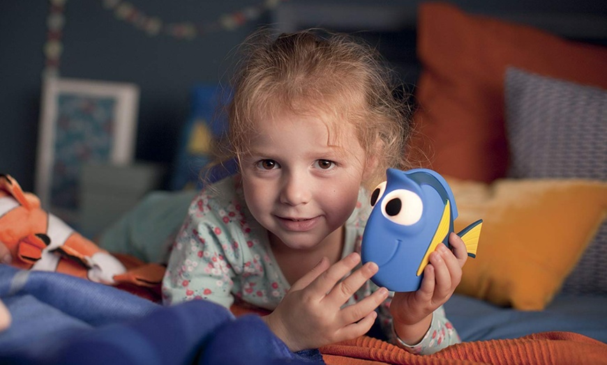 Image 4: Philips Finding Dory Night Light