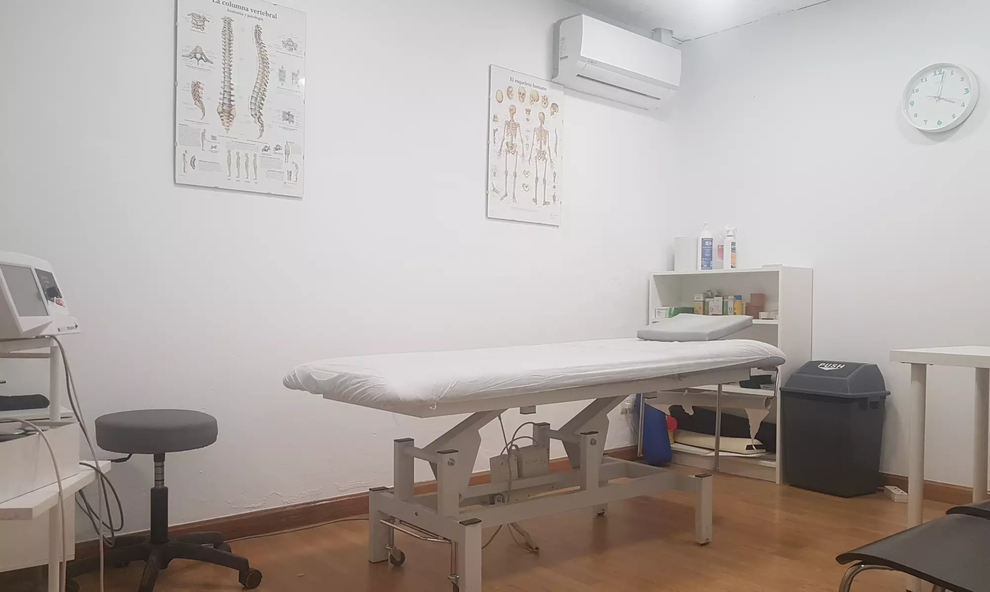 Masaje a elegir con opción a masaje craneo-cervical o podal