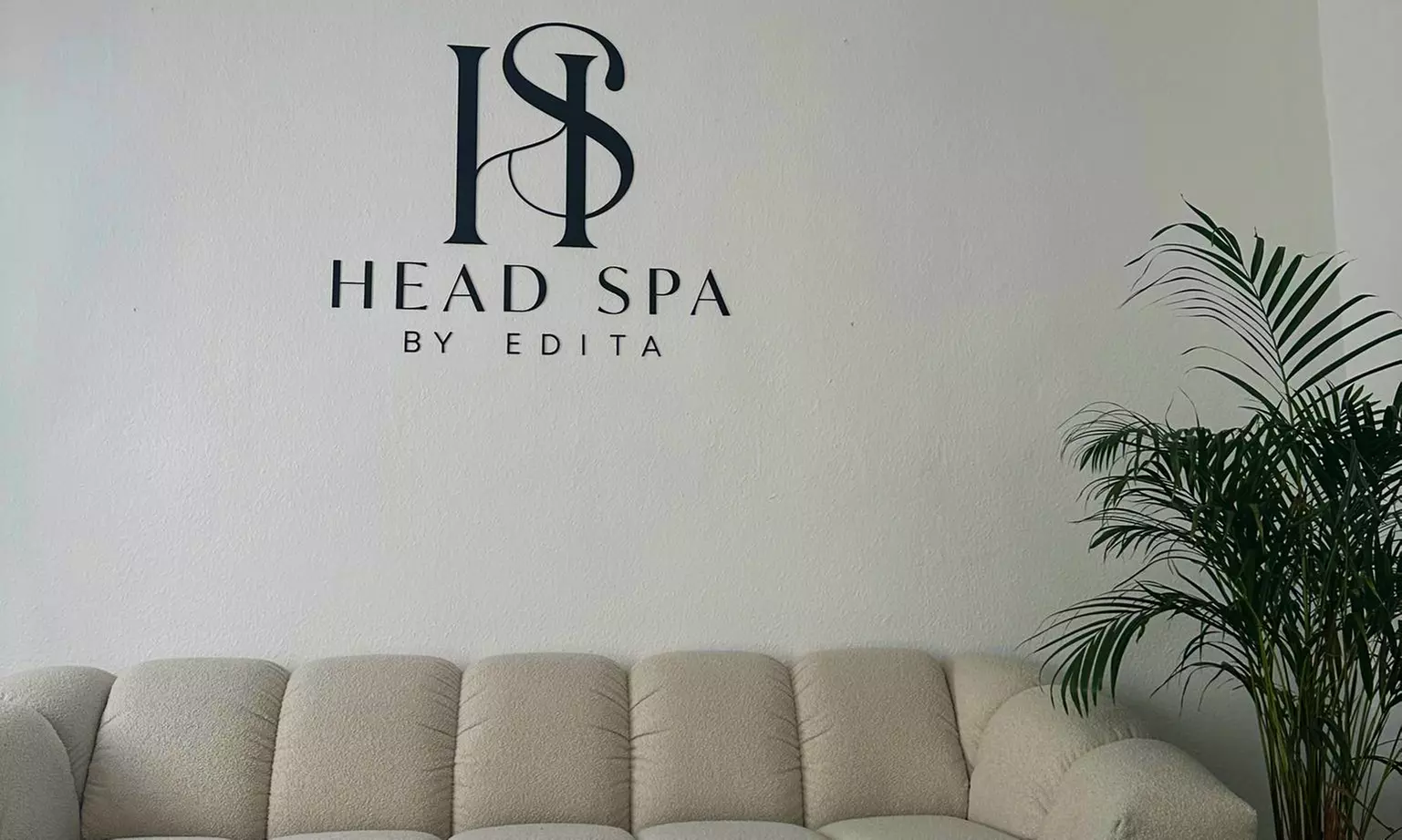 60 Min. Head Spa für 1 Person - Genieße das japanische Spa-Ritual