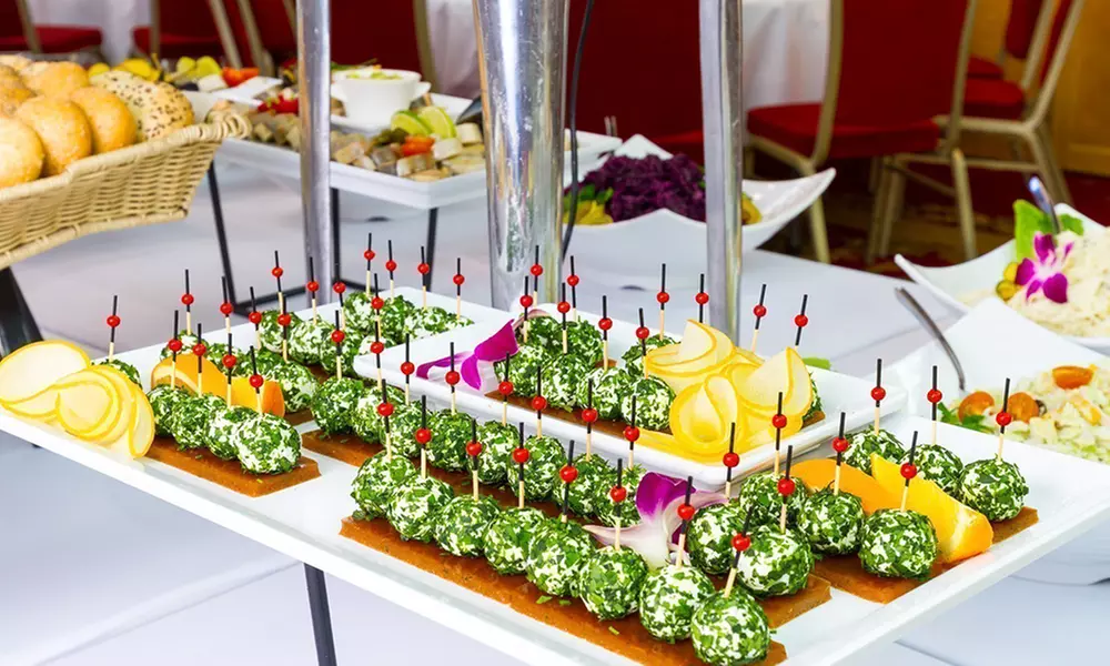 Obniżona Cena - Okolice Warszawy: pokój z wyżywieniem i aquacentrum