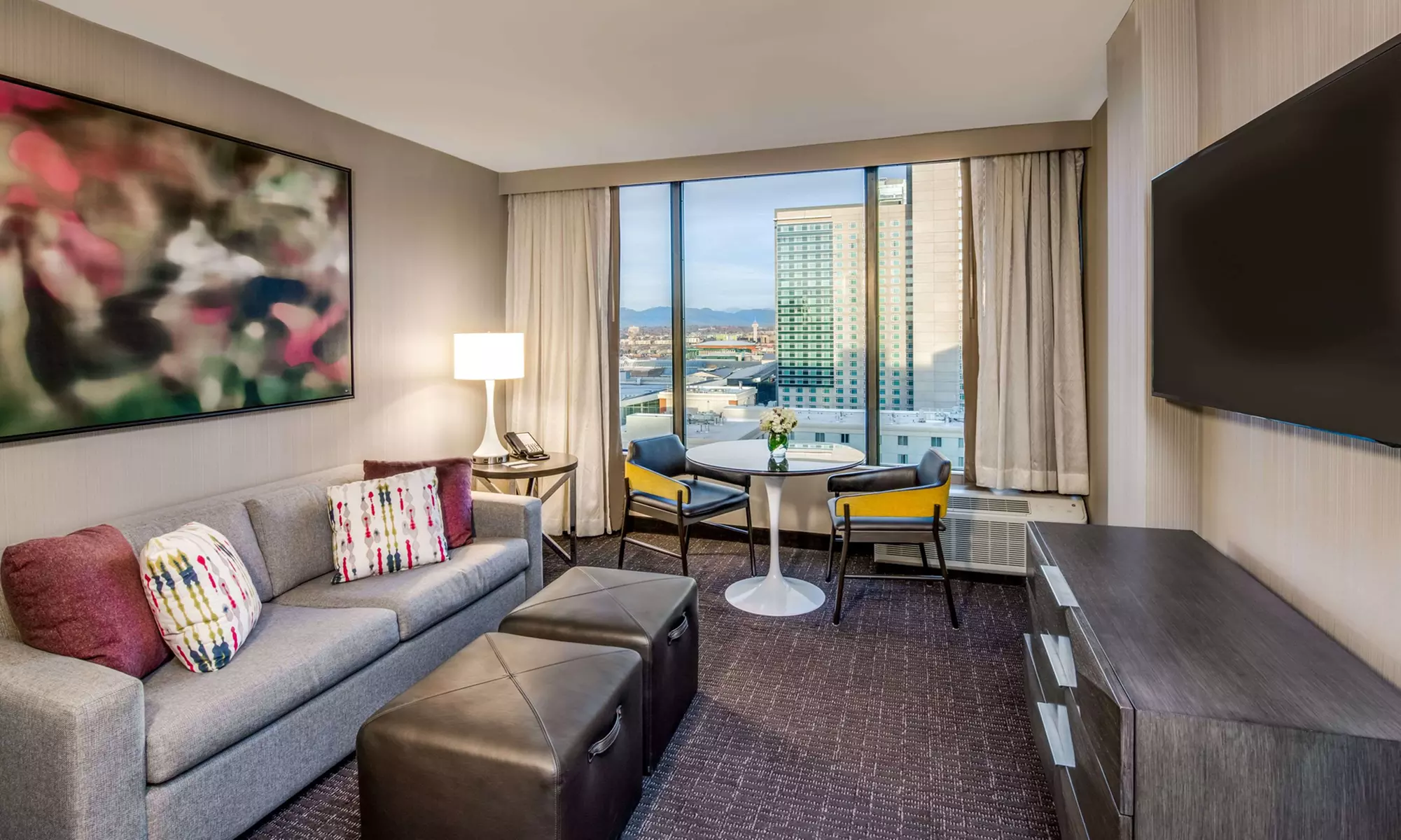 Stylish 4-Star Hotel at Denver Downtown - Book Now!
