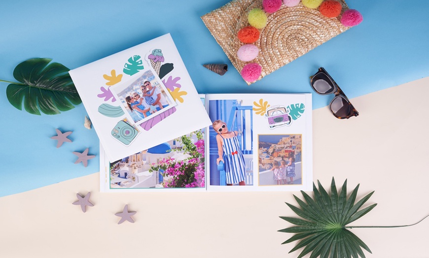 Image 4: Uchwyć wspomnienia: personalizowane fotoksiążki 30x30 cm z Colorland