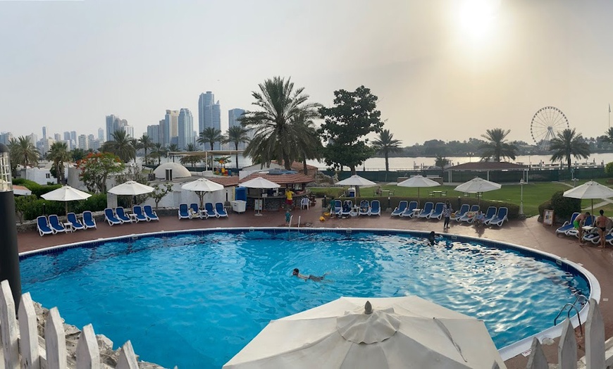 Image 1: Sharjah: 4* One-Night Stay with Optional Breakfast